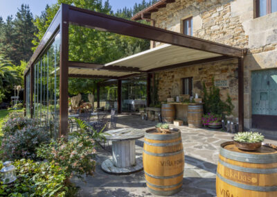 PVC cover solution for outdoor pergola for large spaces